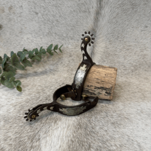 antique cutting spur 11171.png